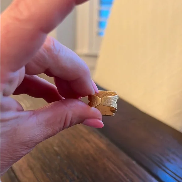 Pink and Gold Intricate Filigree Ring - Picture 3 of 4